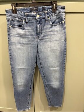 Lucky Brand Light Blue Cropped Ankle Jeans